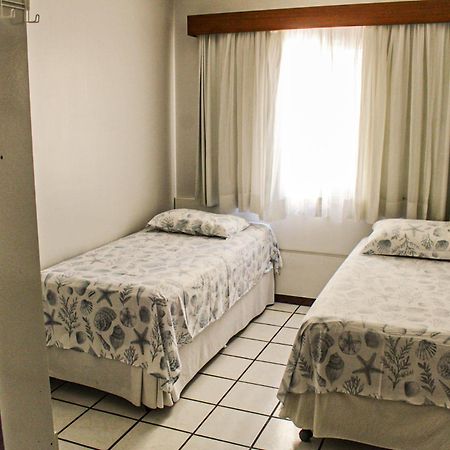 Apartamento Amplo E Completo No Centro บัลเนอาริโอ กังโบริว ภายนอก รูปภาพ