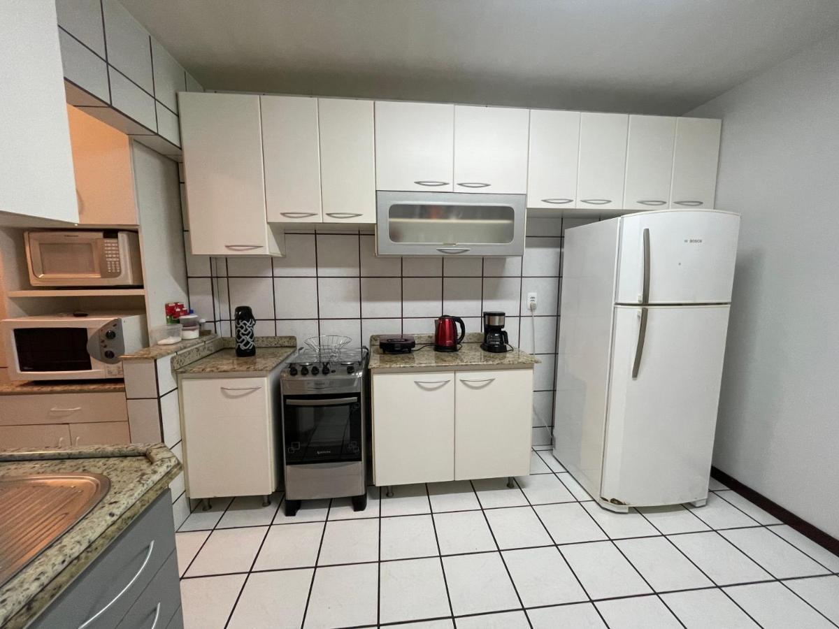 Apartamento Amplo E Completo No Centro บัลเนอาริโอ กังโบริว ภายนอก รูปภาพ
