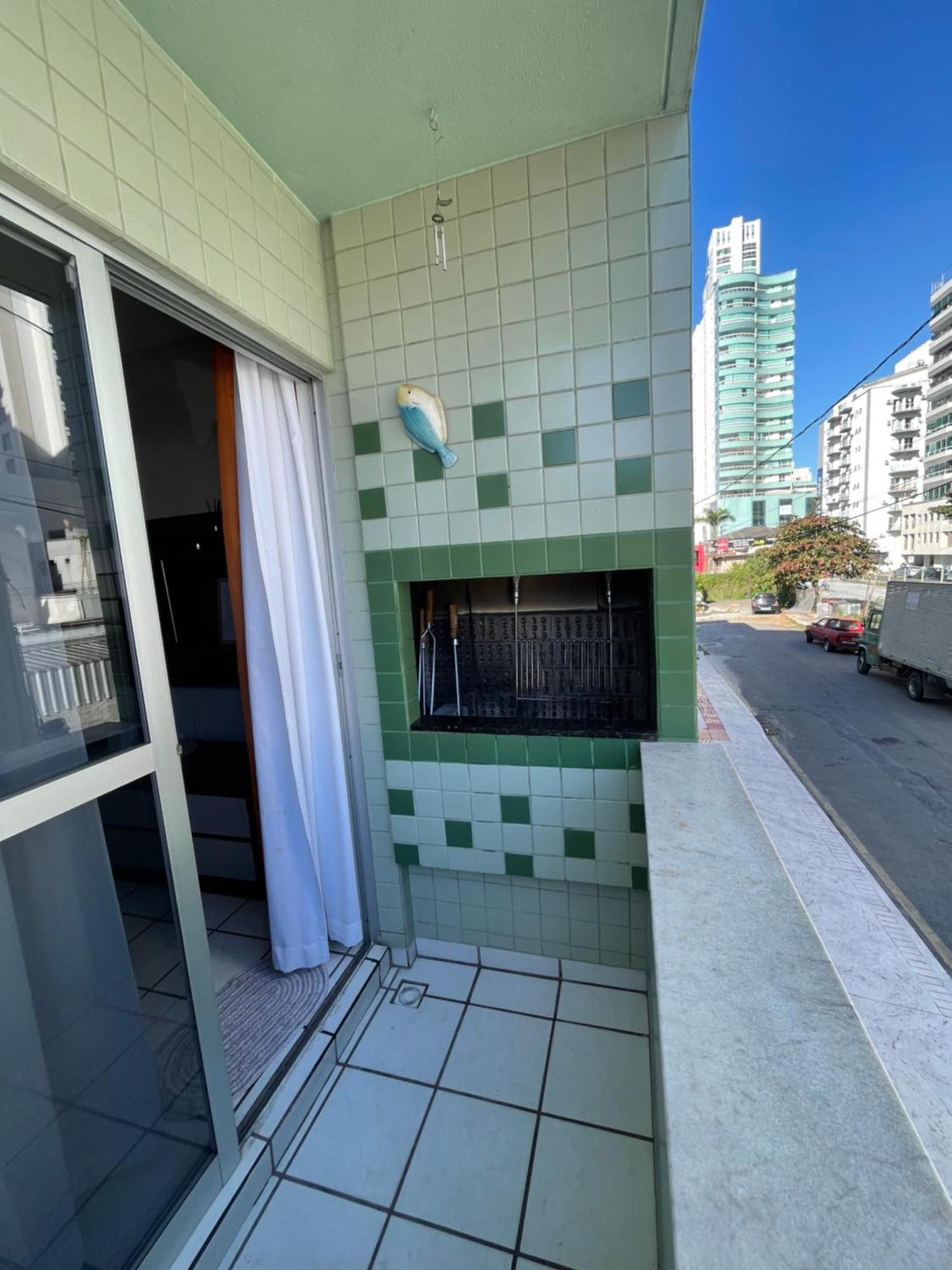 Apartamento Amplo E Completo No Centro บัลเนอาริโอ กังโบริว ภายนอก รูปภาพ