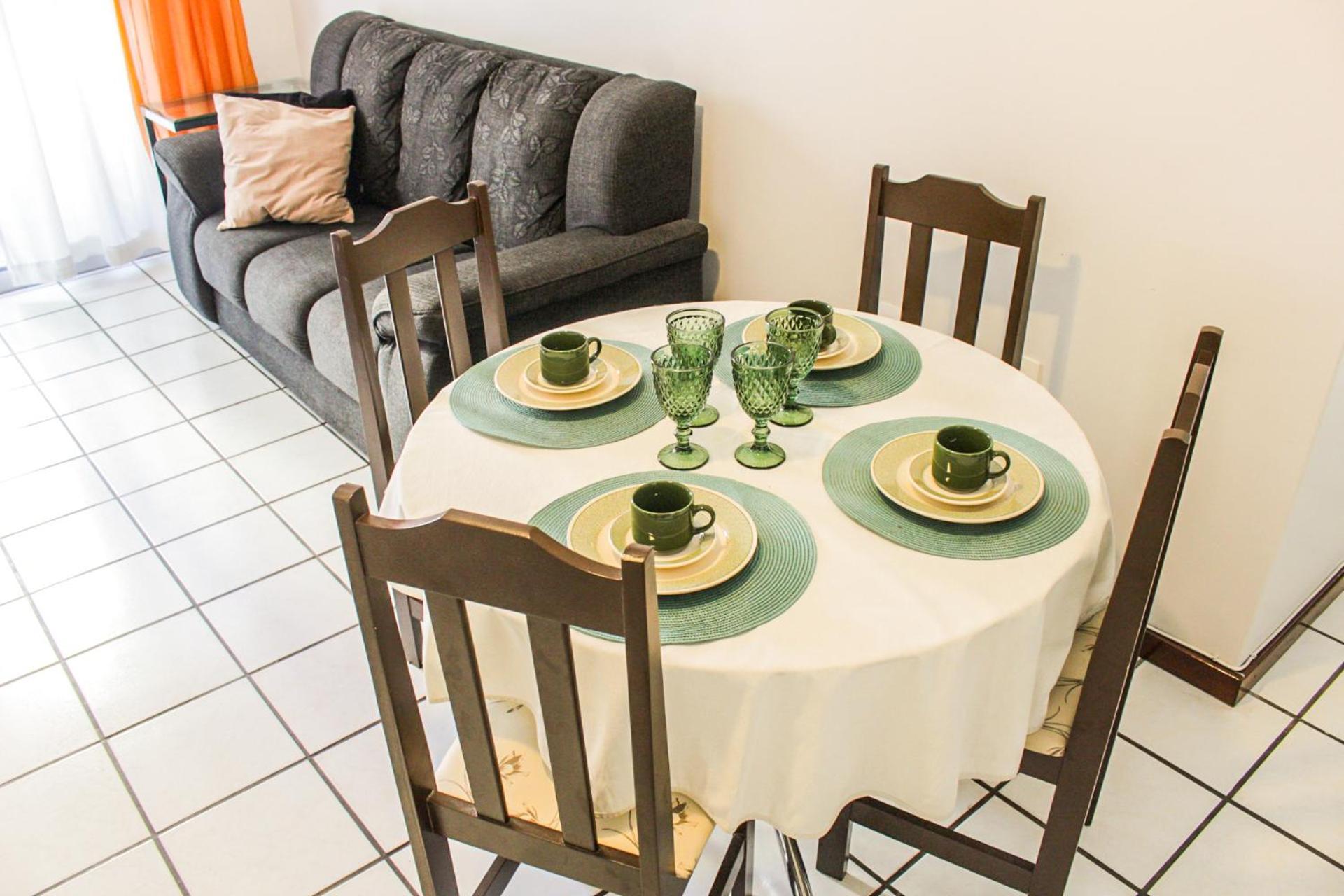 Apartamento Amplo E Completo No Centro บัลเนอาริโอ กังโบริว ภายนอก รูปภาพ